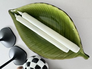 Green Palm dish decor view 2