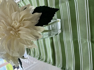 Table Runner view 8