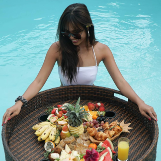 Floating Serving Tray view 2
