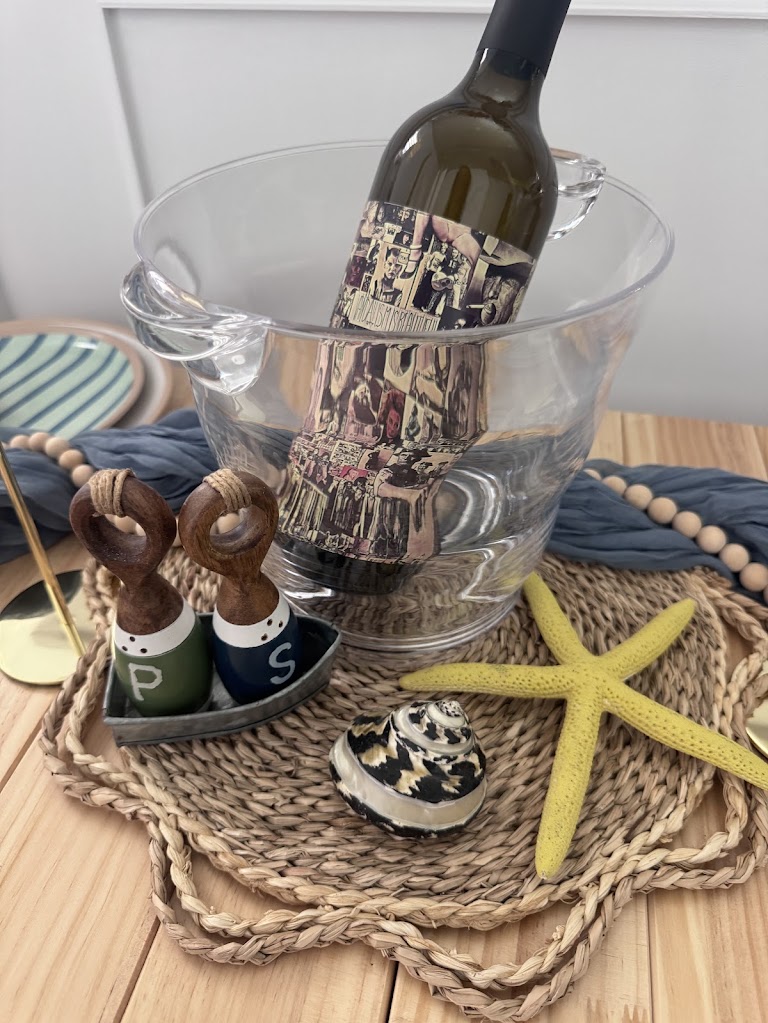 Themed Round Table Plus High Top detail 3