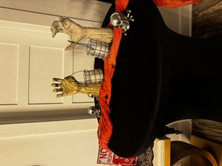 Halloween Dinner Party Decor detail 5