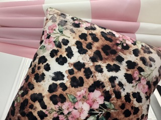Leopard or Cougar detail 3